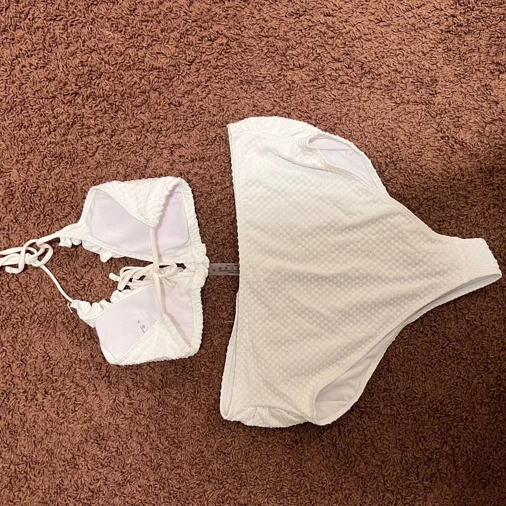Womens 3 Piece Triangle Halter Bikini Set Ruffle‎ Textured Fabric Size XL White